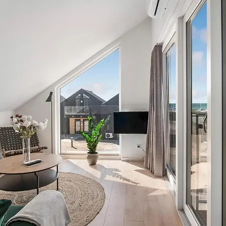 Kysthusene, Lejl 15 スラーエルセ