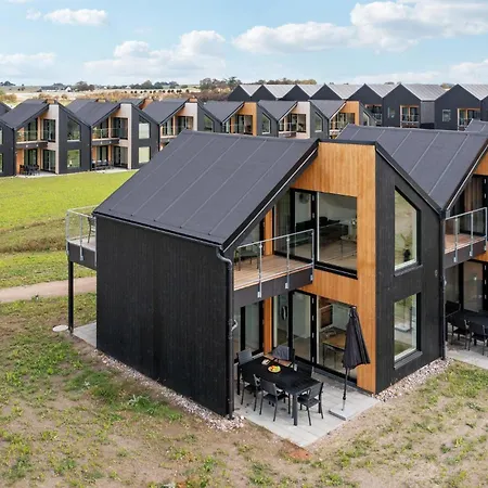 Kysthusene, Lejl 15 *