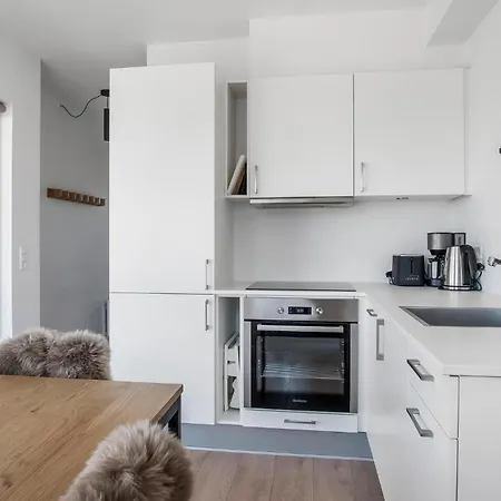 Kysthusene, Lejl 15 아파트 *