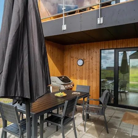 Kysthusene, Lejl 15 아파트 *