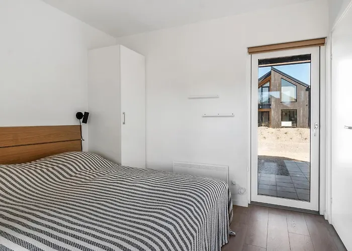 Kysthusene, Lejl 15 *